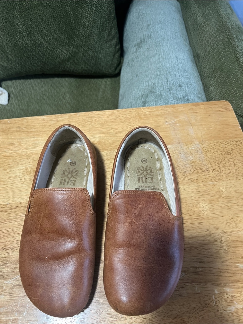 Women earthing Slip-On Leather Casual Shoes - Brown